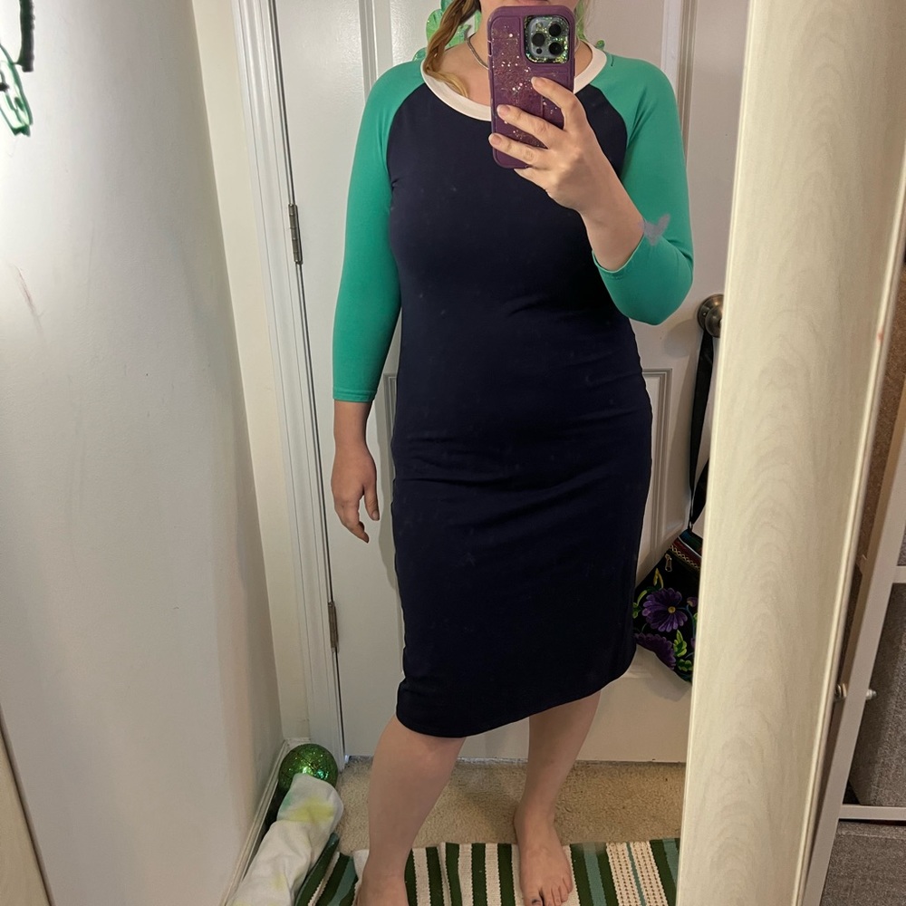 & AVE M MEDIUM JERSEY KNIT DRESS NAVY GREEN RAGLAN SLEEVE